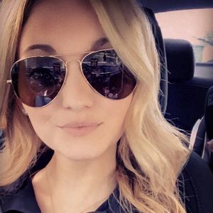 Meet your Posher, Amanda